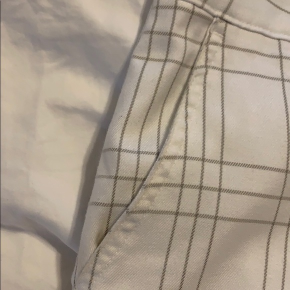 O’Neill plaid shorts - Picture 4 of 6